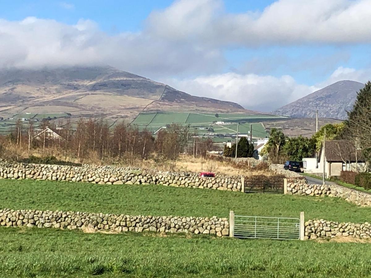 Moneydarragh Cottage With Uninterrupted Mountain And Sea Views- Hot Tub Available For Hire Annalong Exterior foto