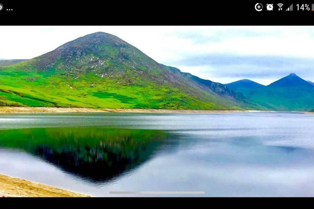 Moneydarragh Cottage With Uninterrupted Mountain And Sea Views- Hot Tub Available For Hire Annalong Exterior foto